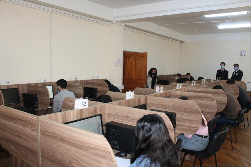 Prokurorluq orqanlarında işləmək istəyən namizədlər üçün test imtahanı keçirilib