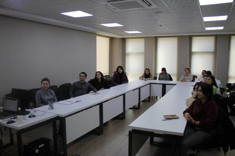7 mart 2023-cü il tarixində kimya və ingilis dili fənləri üzrə hazırlıq kurslarının dördüncü məşğələsi keçirilib