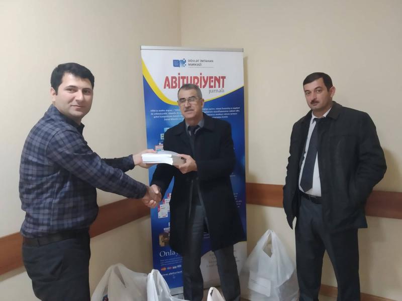 Xaçmaz Regional bölməsi, kitabların hədiyyə edilməsi