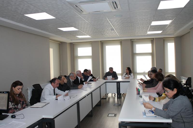 Dövlət İmtahan Mərkəzində 15 fevral 2023-cü il tarixində fizika, rus dili (tədris dili) və rus dili (xarici dil) fənləri üzrə işçi qruplarının iclasları keçirilib