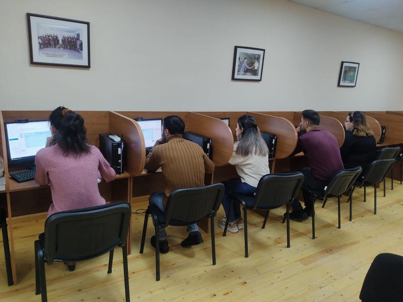Zal nəzarətçisi sertifikatı əldə etmək istəyən şəxslər üçün müsahibə və ilkin test imtahanı mərhələləri davam edir