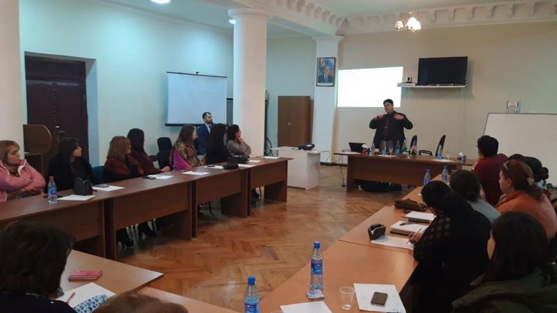 “Müəllimlər üçün intensiv peşəkar inkişaf və konsultasiya” layihəsi çərçivəsində təlim, Gəncə, 10-11.01.2020