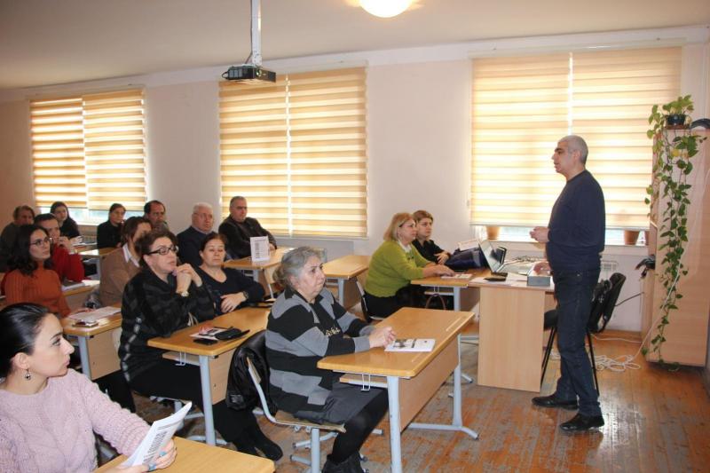 DİM zal nəzarətçiləri üçün seminar-məşğələlərə başlayıb