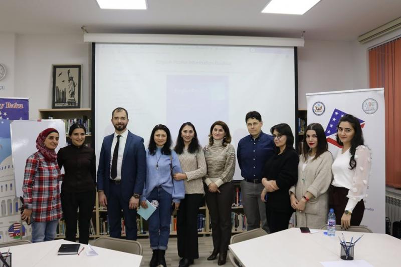 “Müəllimlər üçün intensiv peşəkar inkişaf və konsultasiya” layihəsinin 3-cü mərhələsi ilə əlaqədar  təqdimat keçirilib (13.01.20)