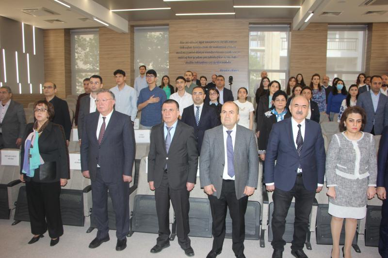 Dövlət İmtahan Mərkəzində ümummilli lider Heydər Əliyevin anadan olmasının 99-cu ildönümünə həsr olunmuş tədbir keçirilib
