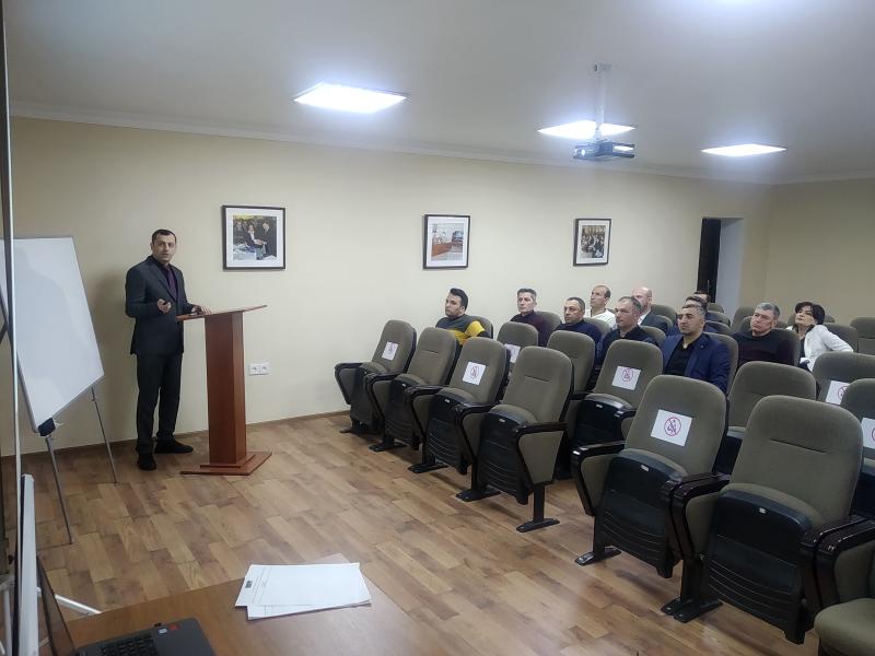 19 fevral 2023-cü il tarixində DİM-in Xaçmaz Regional Bölməsində müxtəlif idarə və təşkilatlarda çalışan imtahan rəhbərlərinin iştirakı ilə "Rəhbərlərlə ümumi təlimat: prosesə metodoloji və p