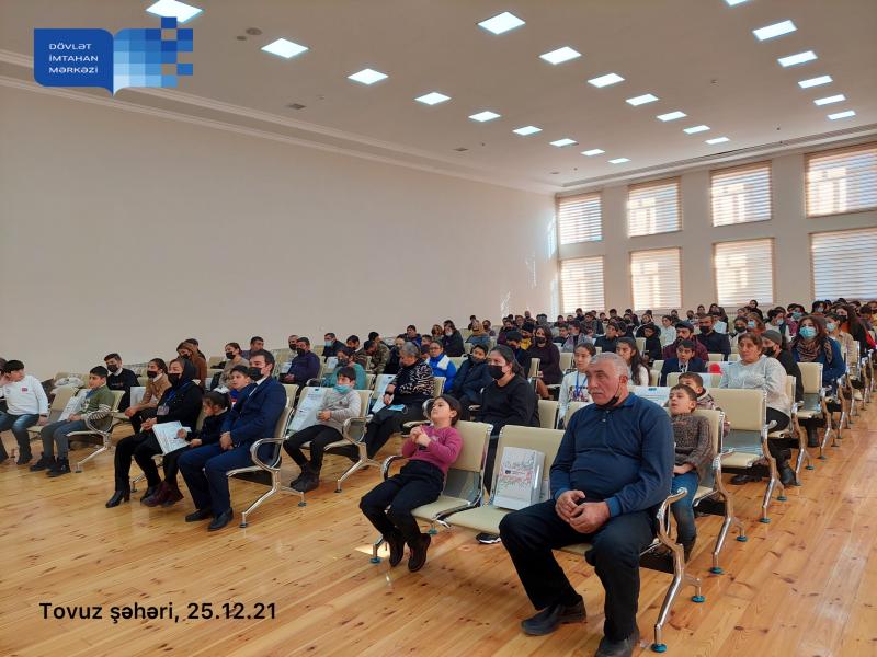 DİM Gəncə, Tovuz və Şirvan şəhərlərində 44 günlük Vətən müharibəsində şəhid olmuş şəxslərin məktəbli övladlarının iştirakı ilə tədbirlər təşkil edib