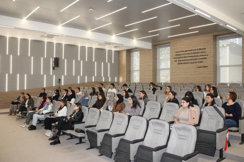 3 aprel 2023-cü il tarixində hazırlıq kurslarının Azərbaycan dili fənni üzrə yeddinci, informatika fənni üzrə isə beşinci məşğələsi keçirilib