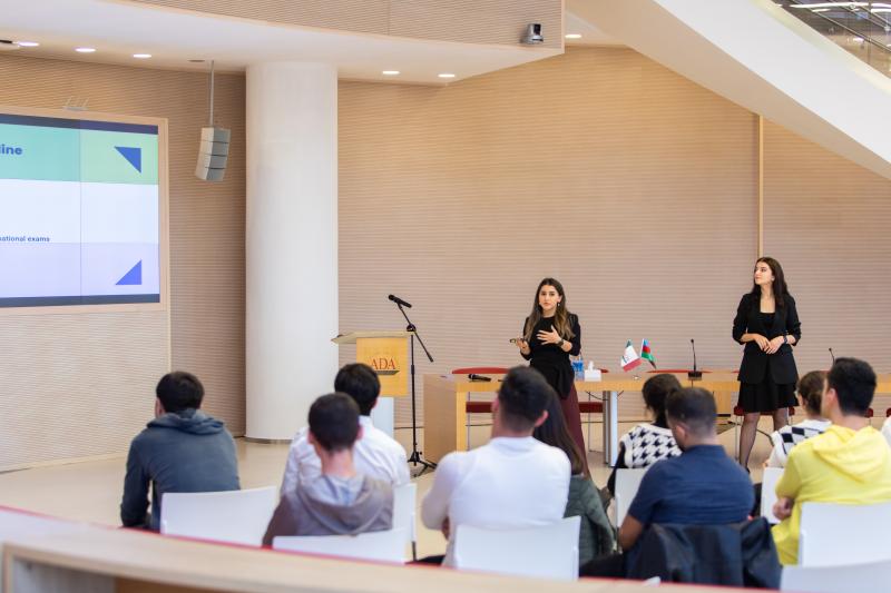 Dövlət İmtahan Mərkəzinin əməkdaşları ADA Universitetində Kembric ingilis dili kvalifikasiyaları haqqında məlumat sessiyası keçiriblər