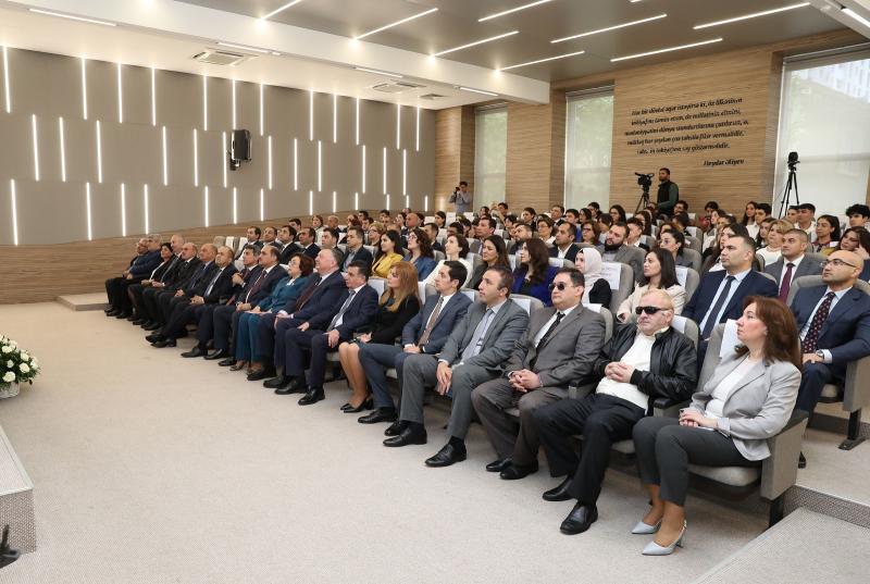 Heydər Əliyevin anadan olmasının 100 illiyinə həsr olunmuş konfrans keçirilib