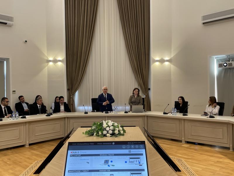 “Əmək qanunvericiliyinin tətbiqi: şəxsi işin aparılması, əmək məzuniyyəti, zəruri sənədləşmə, elektron bildiriş “ mövzusunda təlim təşkil olunub