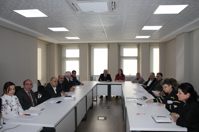 Dövlət İmtahan Mərkəzində 22 fevral 2023-cü il tarixində fizika və ədəbiyyat (rus bölməsi) fənləri üzrə işçi qruplarının iclasları keçirilib