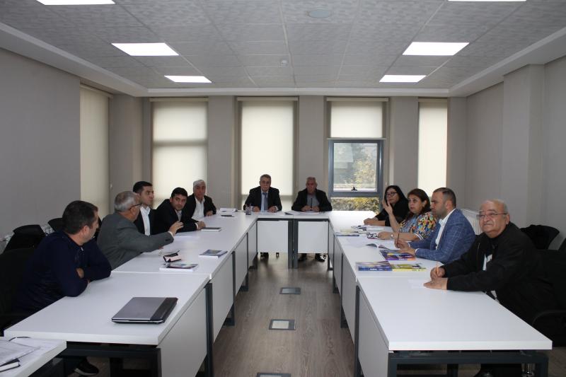 28 oktyabr 2022-ci il tarixində Dövlət İmtahan Mərkəzində işçi qruplarının iclasları keçirilib
