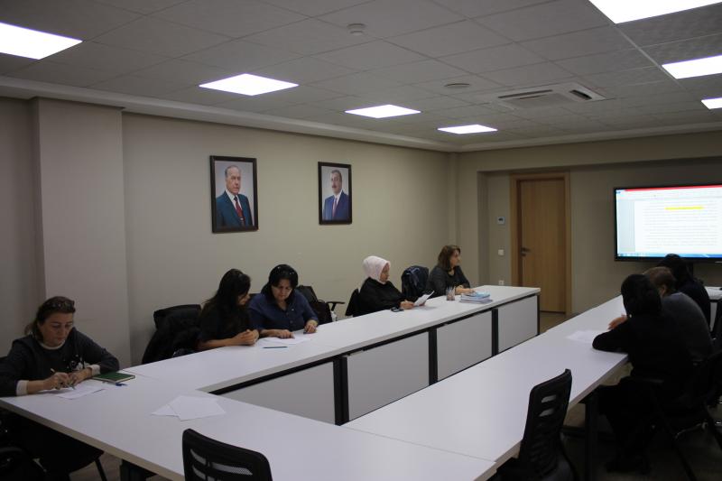 14 noyabr 2022-ci il tarixində Azərbaycan dili və ingilis dili fənləri üzrə işçi qruplarının iclasları keçirilib