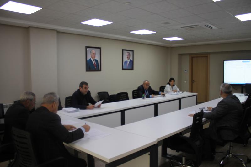Dövlət İmtahan Mərkəzində 3 mart 2023-cü il tarixində coğrafiya və riyaziyyat fənləri üzrə işçi qruplarının iclasları keçirilib