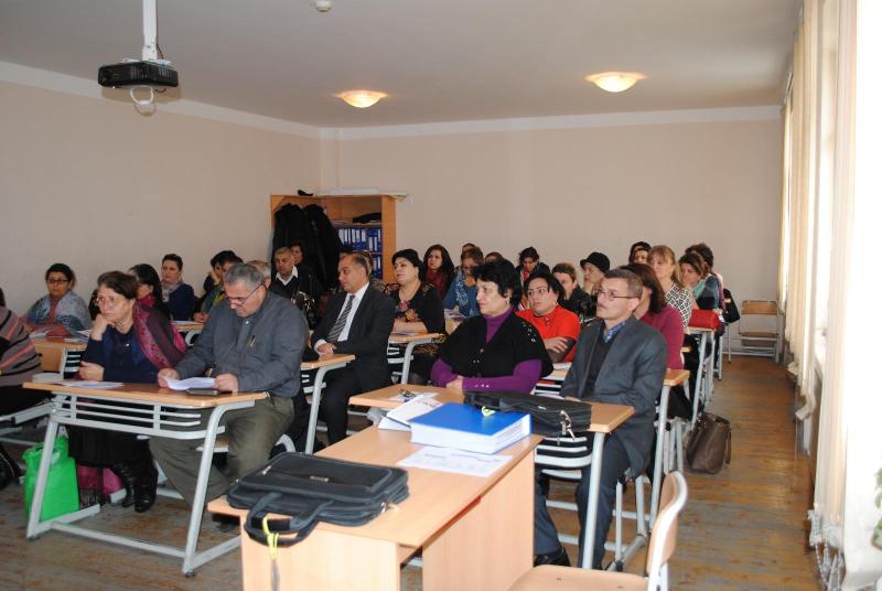 DİM yeni və təcrübəsi az olan müəllimlər üçün seminar-məşğələləri yekunlaşdırıb