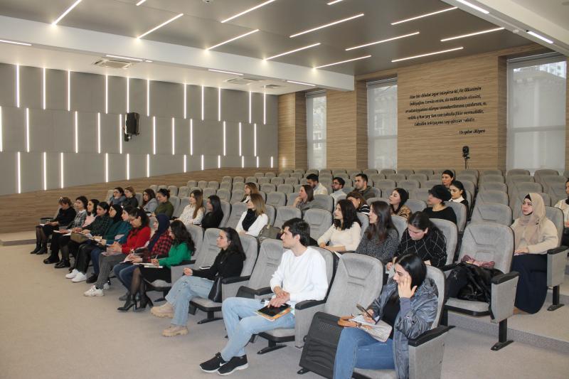 20 fevral 2023-cü il tarixində Azərbaycan dili fənni üzrə hazırlıq kursunun növbəti məşğələsi keçirilib
