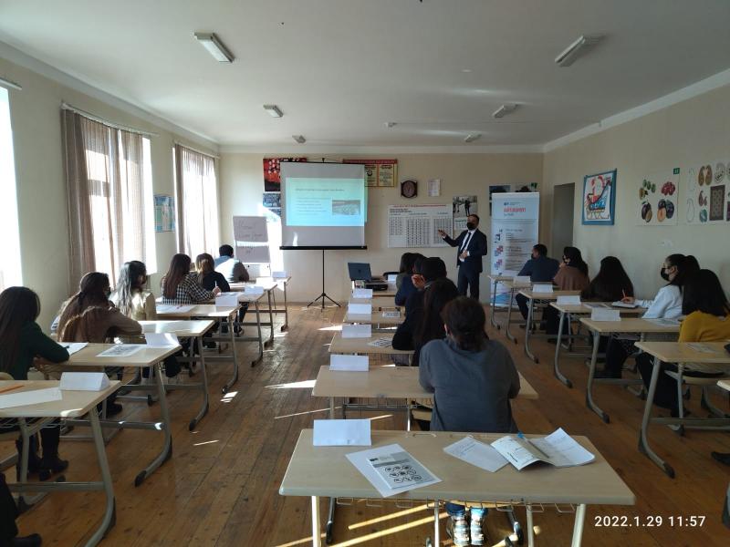 Zal nəzarətçisi sertifikatı əldə etmək istəyən şəxslər üçün test imtahanları və təlimlər davam edir 